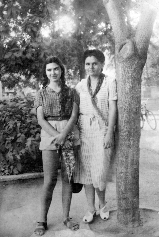 עזה צבי - עזקה - וזלדה  תל אביב, קיץ 1948